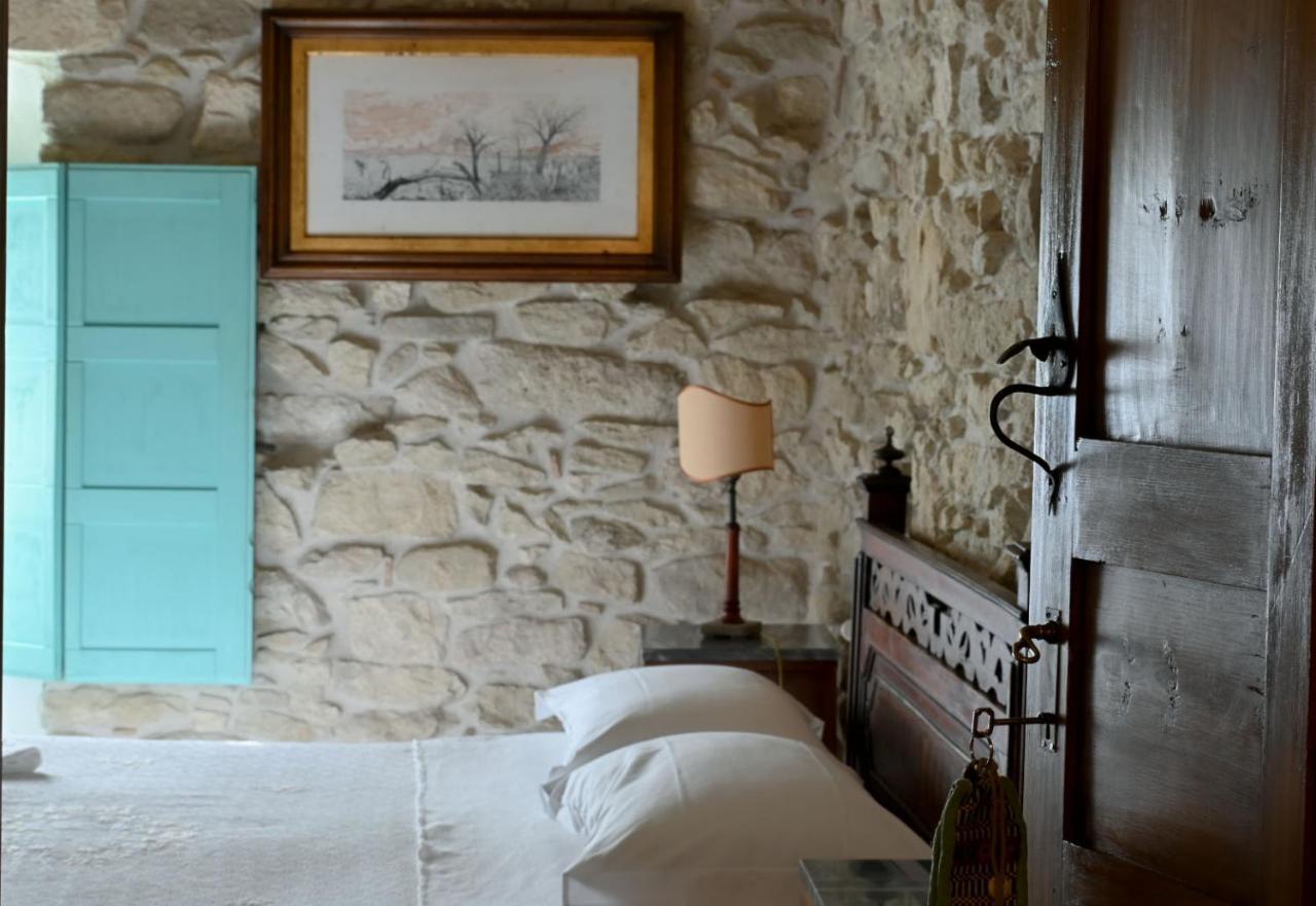 Cortis Antigas Bed & Breakfast Gesturi Eksteriør bilde